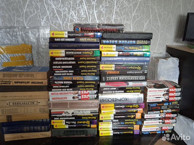 Продам море книг