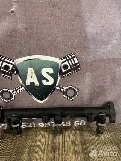 Рейка топливная(рампа) С форсунками Kia quoris 3.8