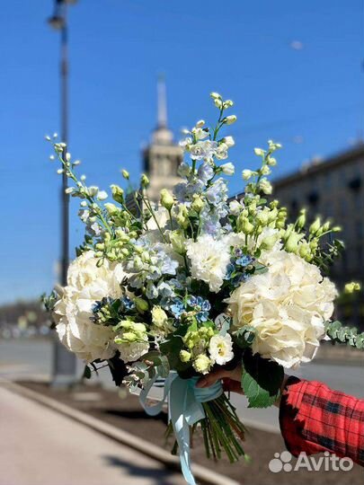 Ночной продавец в цветочный магазин