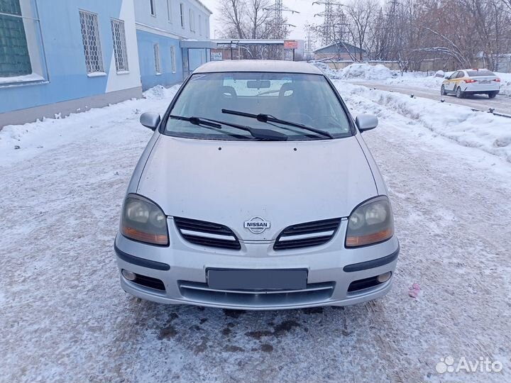 Машина на разбор Nissan Tino V10 2,0AT 98-06