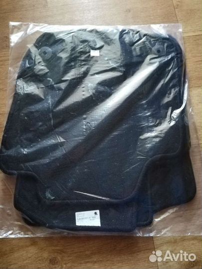 Оригинальные коврики Фольксваген Поло, Шкода Рапид