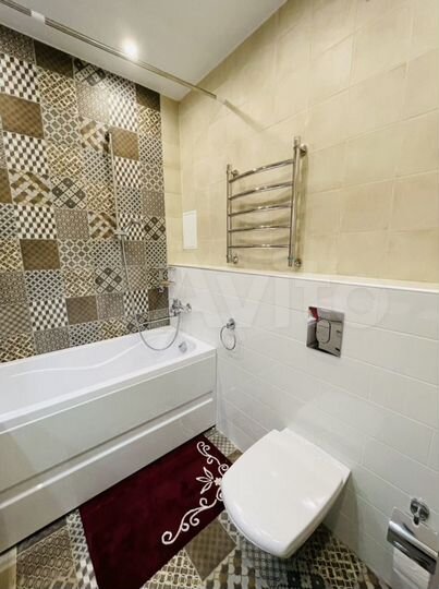 2-к. квартира, 56 м², 8/17 эт.