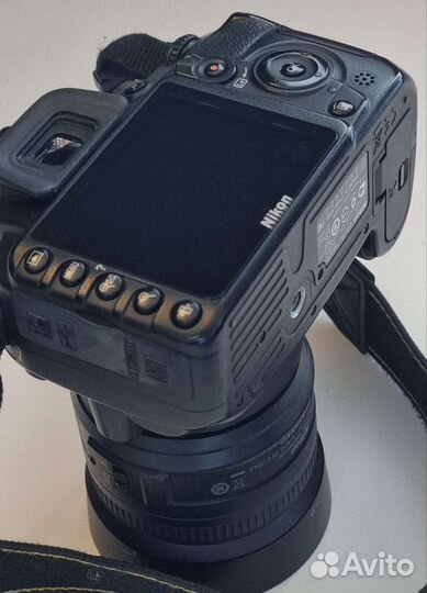 Зеркалка Nikon d3100 kit