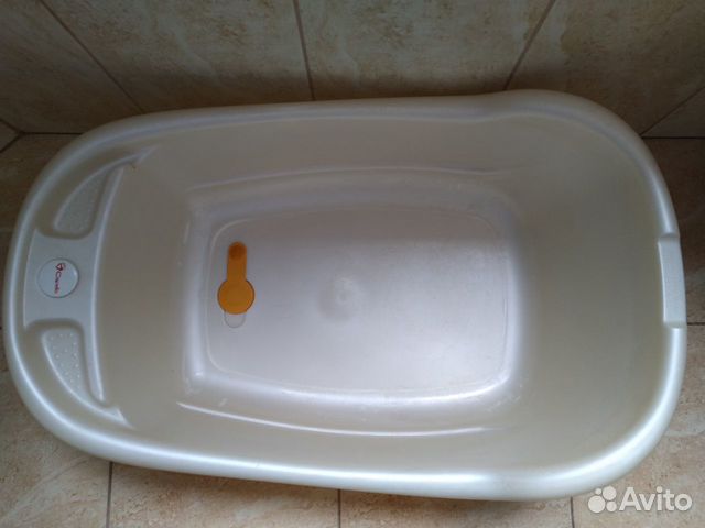 Ванночка для купания + пеленальный столик