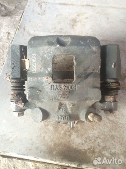 Суппорт передний для Chery