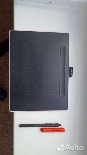 Wacom intuos m