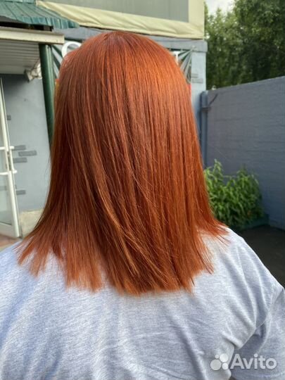 Модель на окрашивание волос и стрижки