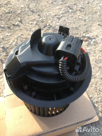 Мотор отопителя. Largus, Vesta, Renault