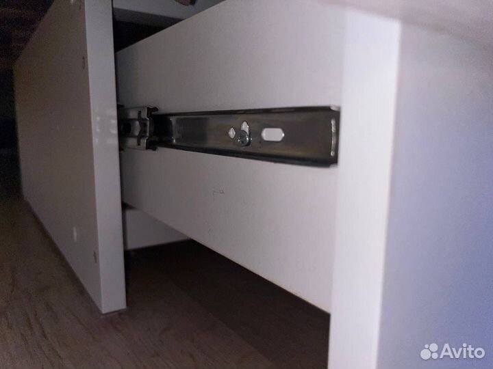 Кроватка с маятником