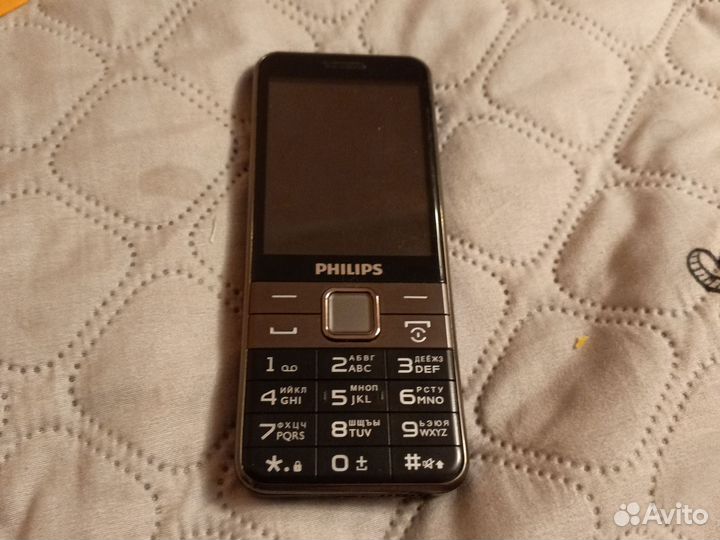 Philips Xenium E590