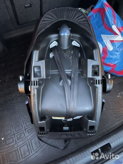 Детское автокресло от 0 maxi cosi