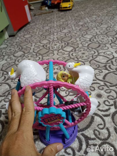 Карусель для кукол или игрушек