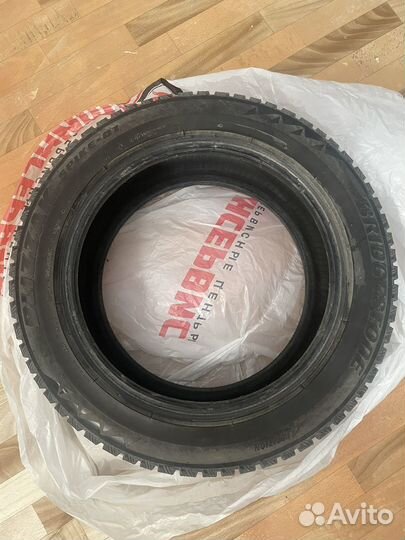 Bridgestone Blizzak Spike-01 205/55 R16 91