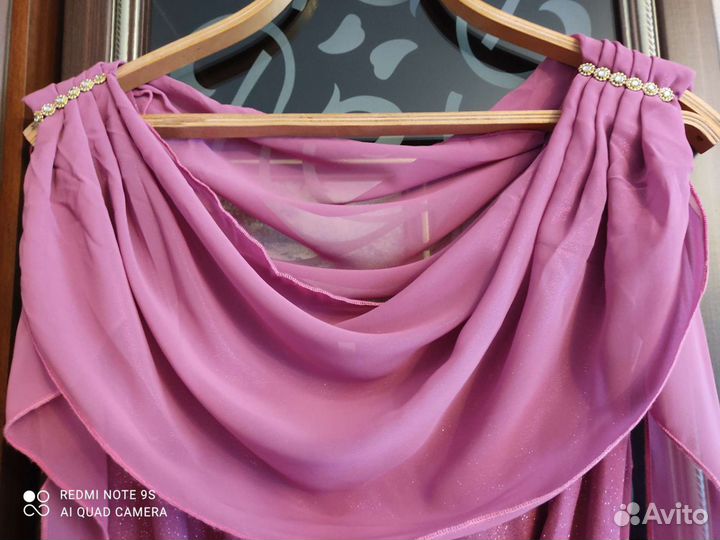 Вечернее платье