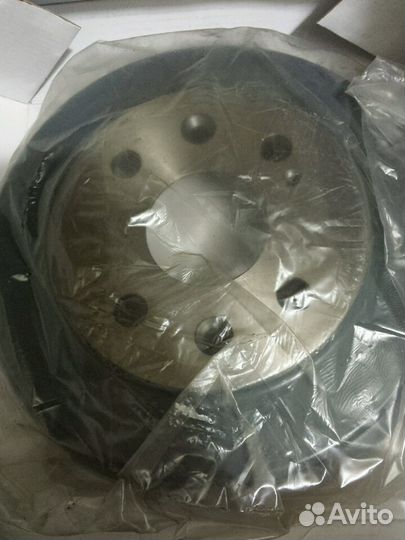 Новые тормозные барабаны Ford Fiesta