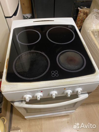 Плита электрическая стеклокерамика Hansa рабочая