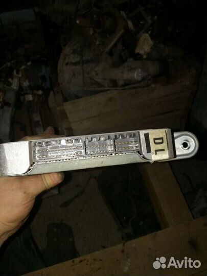 Блок управления двигателем toyota carina e