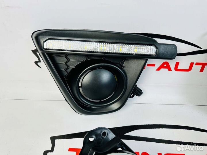 Противотуманные фары Mazda CX-5 с ход. огнями K643