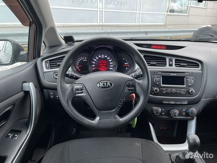 Kia Ceed 1.6 МТ, 2013, 104 740 км