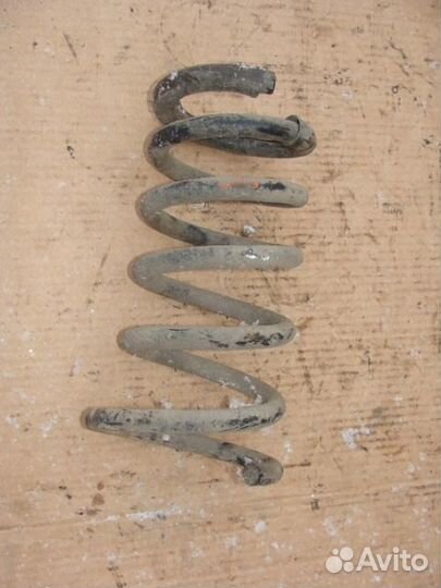 Задние пружины Volvo xc90 03г