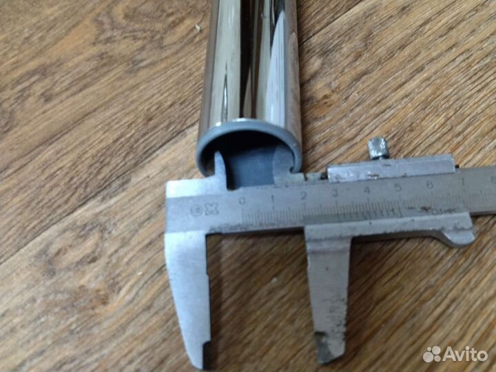 Труба для пылесососа со щёткой