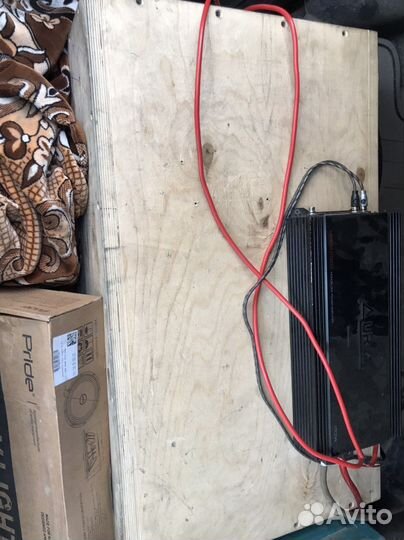 Сабвуфер и усилитель комплект