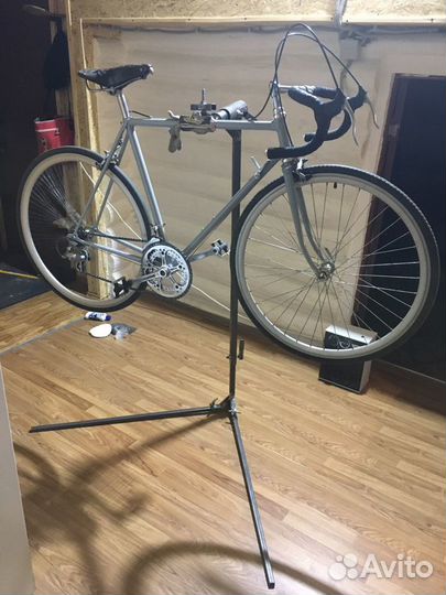 Запчасти шоссейный велосипед, стойка