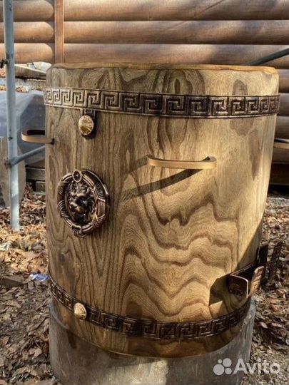 Колода для рубки маяса и дров