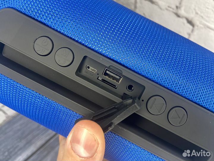 Блютуз колонка BoomsBass Синяя