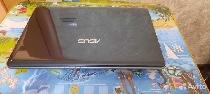 Ноутбук asus