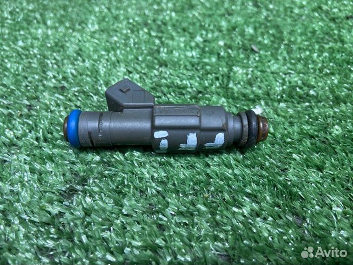 Форсунка топливная 2.0 Ford Focus 1