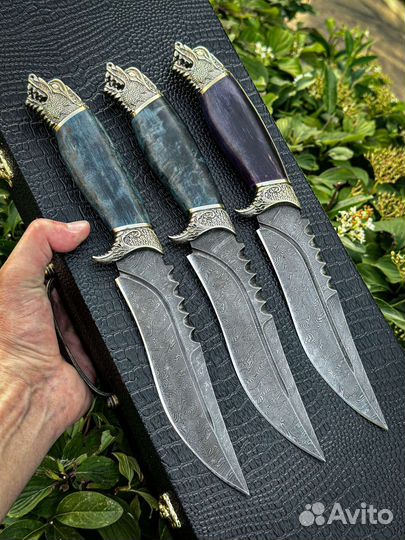 Нож из дамасской стали