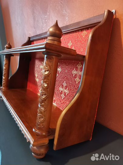 Полка для икон