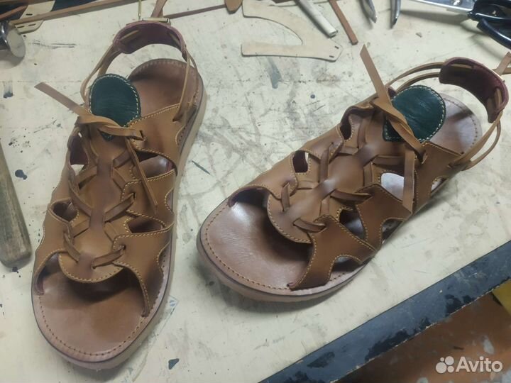 Пошив обуви на заказ