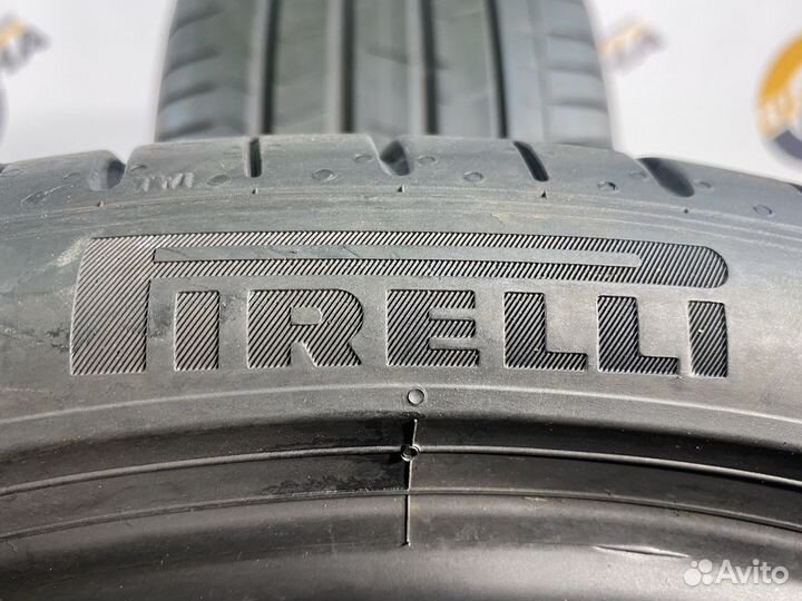 Pirelli P Zero PZ4 255/35 R19 97V