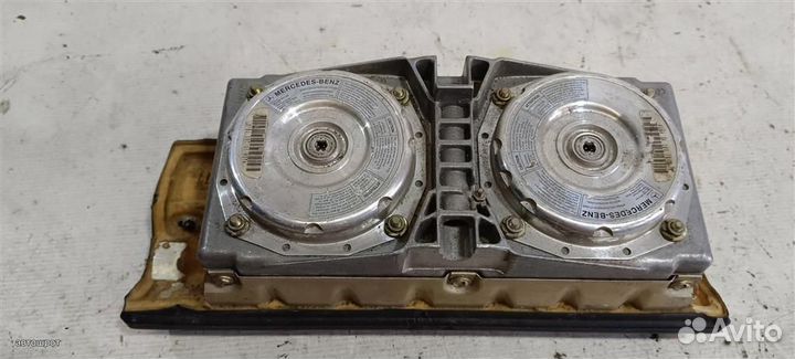 Аэрбег пассажирский (в торпедо) mersedesbenz W124