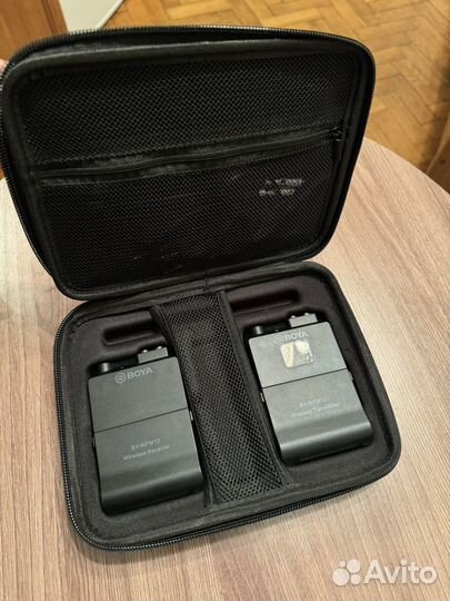 Петличный микрофон