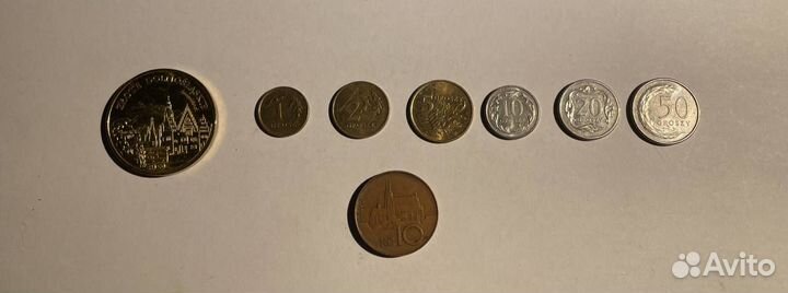 Монеты и купюры разных стран