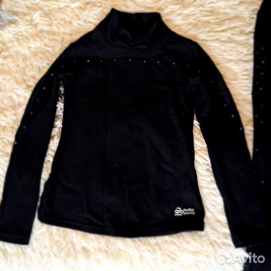 Тренировочный костюм для фигурного катания