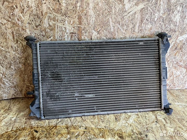 Радиатор охлаждения ford focus 1 основной