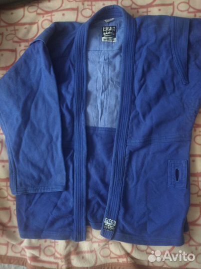 Кимоно и обувь для самбо размер m