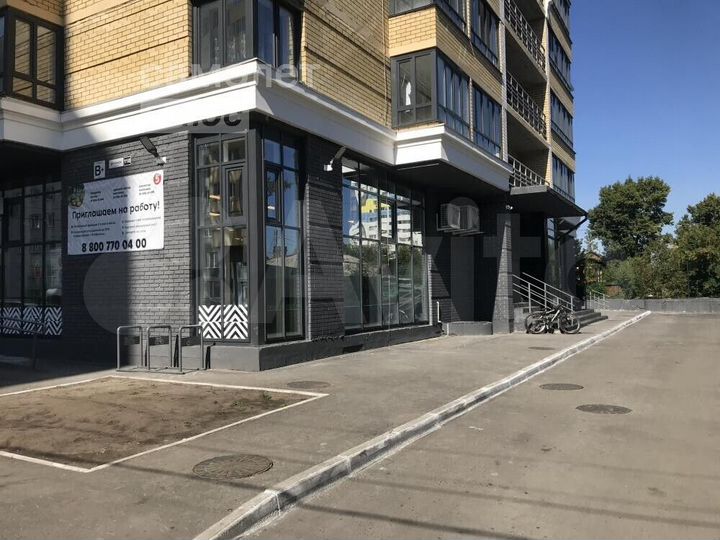 Сдам торговое помещение, 162 м²