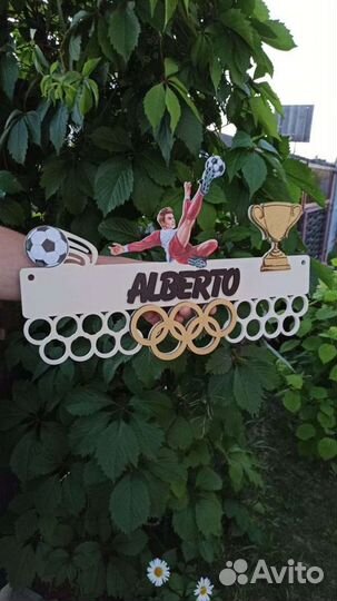 Медальница