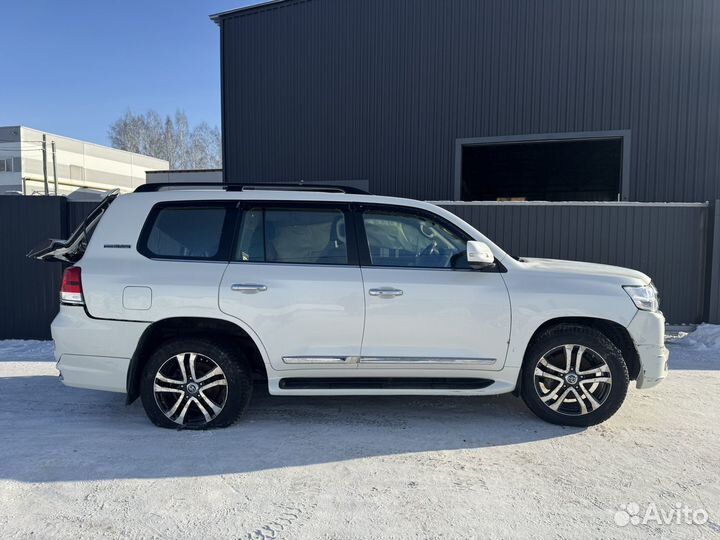 Toyota Land Cruiser 4.5 AT, 2016, битый, 186 000 км