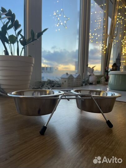 Миски для кошек на подставке