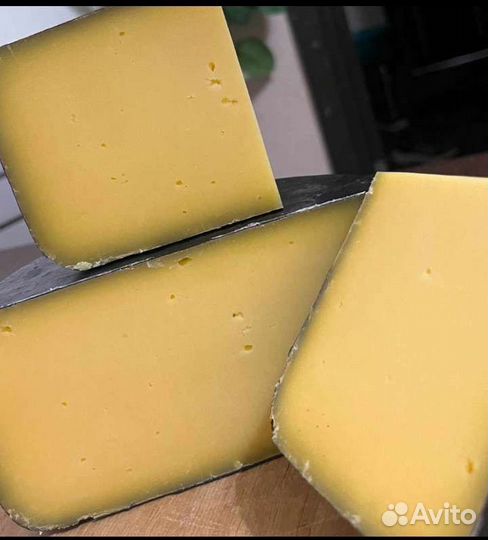 Натуральный твёрдый сыр Канестрато