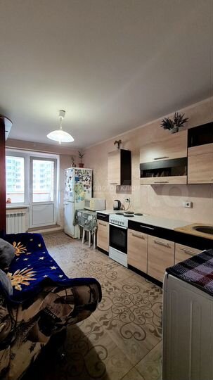 2-к. квартира, 66 м², 6/17 эт.