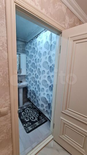 2-к. квартира, 56 м², 4/9 эт.