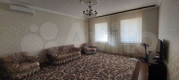 Дом 224 м² на участке 6 сот.