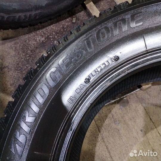 Bridgestone Blizzak Spike-01 205/65 R16 95T